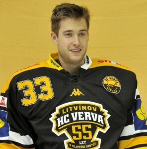 BE001 autor Edvard D. Beneš zdroj archiv HC Litvínov