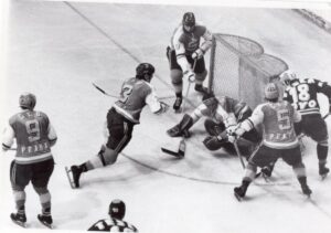 DP 0017 Autor Zdeněk Vacek Zdroj Archiv HC Dynamo Pardubice